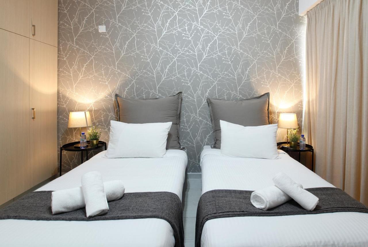 Cosmopolis Multi-Venue Aparthotel Lárnaka Kültér fotó